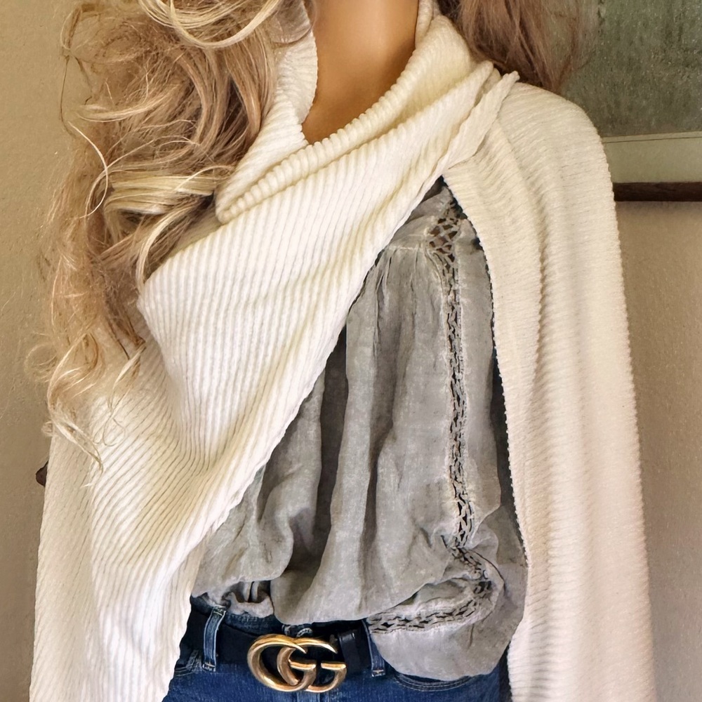 BYCHANCE • Ivory Sonia Long-Sleeve Cardigan Wrap Shawl Sweater - Picture 6 of 7